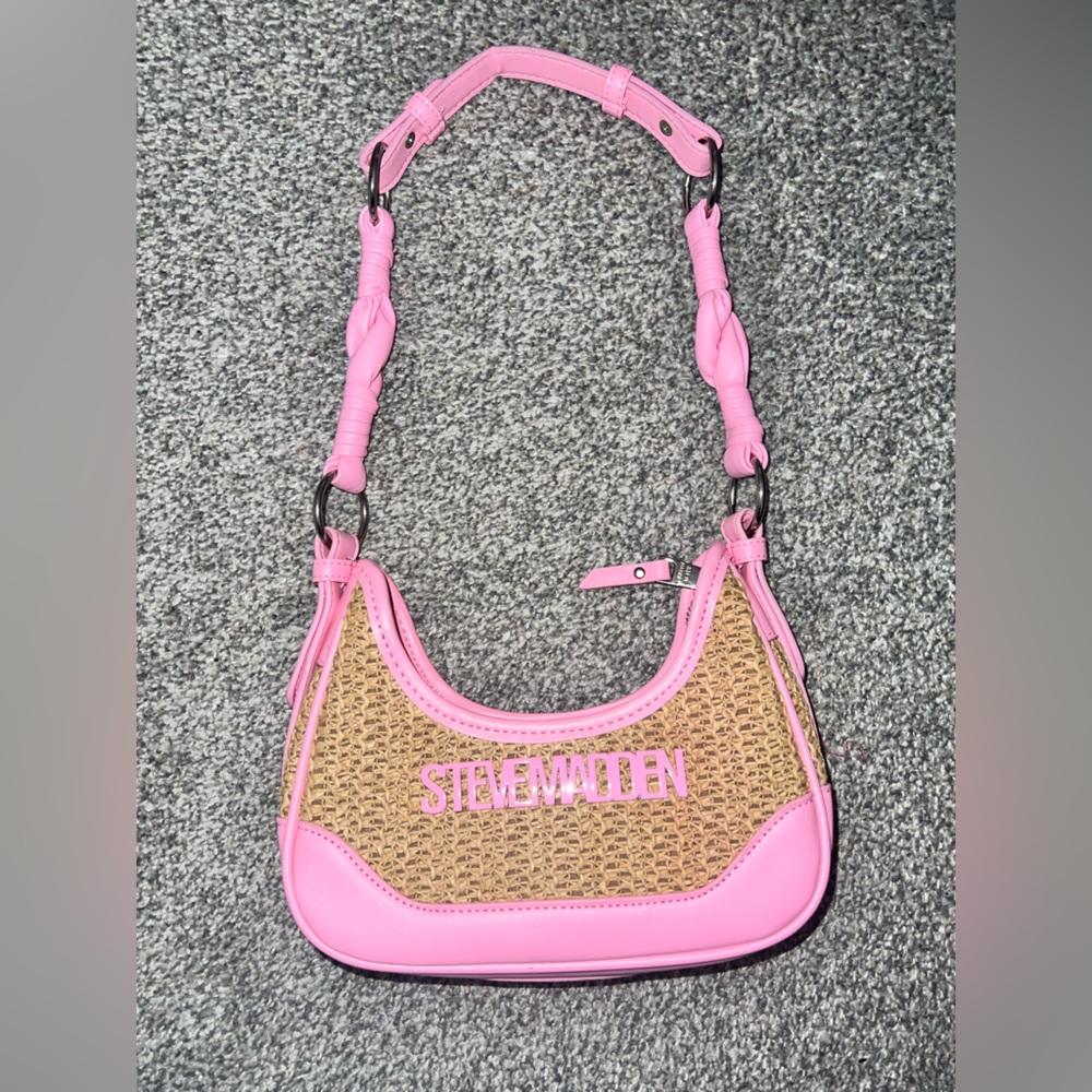 Steve Madden Straw Shoulder Bag